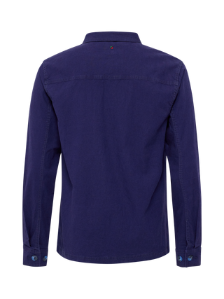 Dyb blå RedGreen herre-overshirt i let twill med knaplukning, brystlomme med klap og to forlommer.